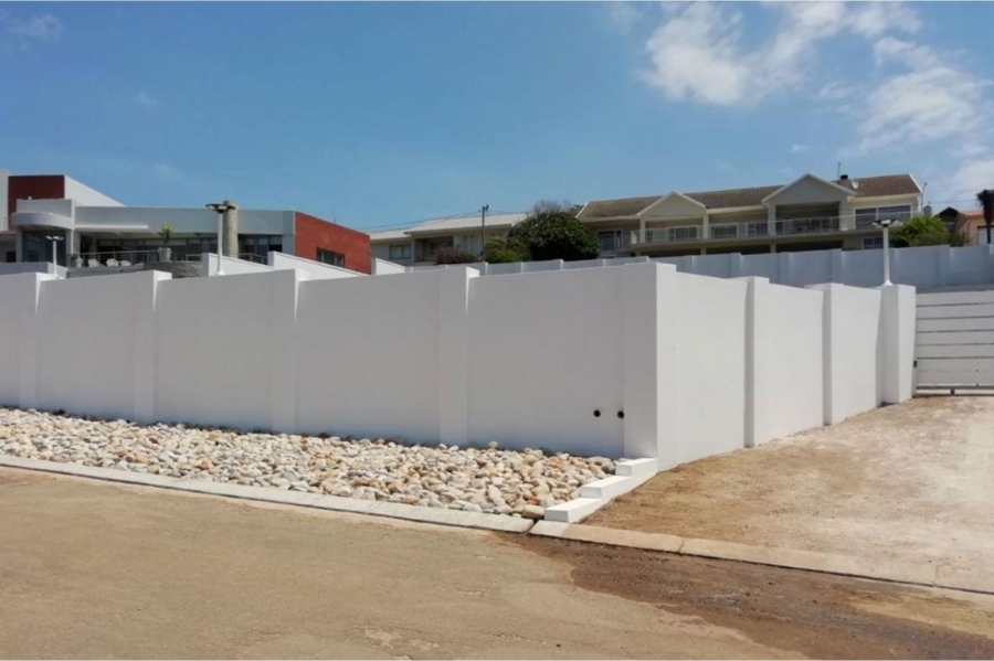 0 Bedroom Property for Sale in Wavecrest Eastern Cape